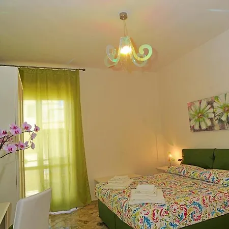 Bed & Breakfast Contemoro 3*