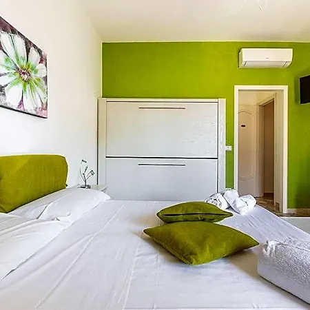 Bed & Breakfast Contemoro 3*