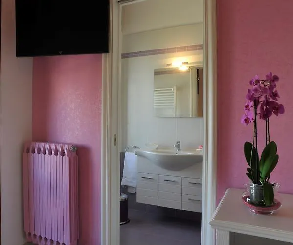 Contemoro Bed & Breakfast 3*